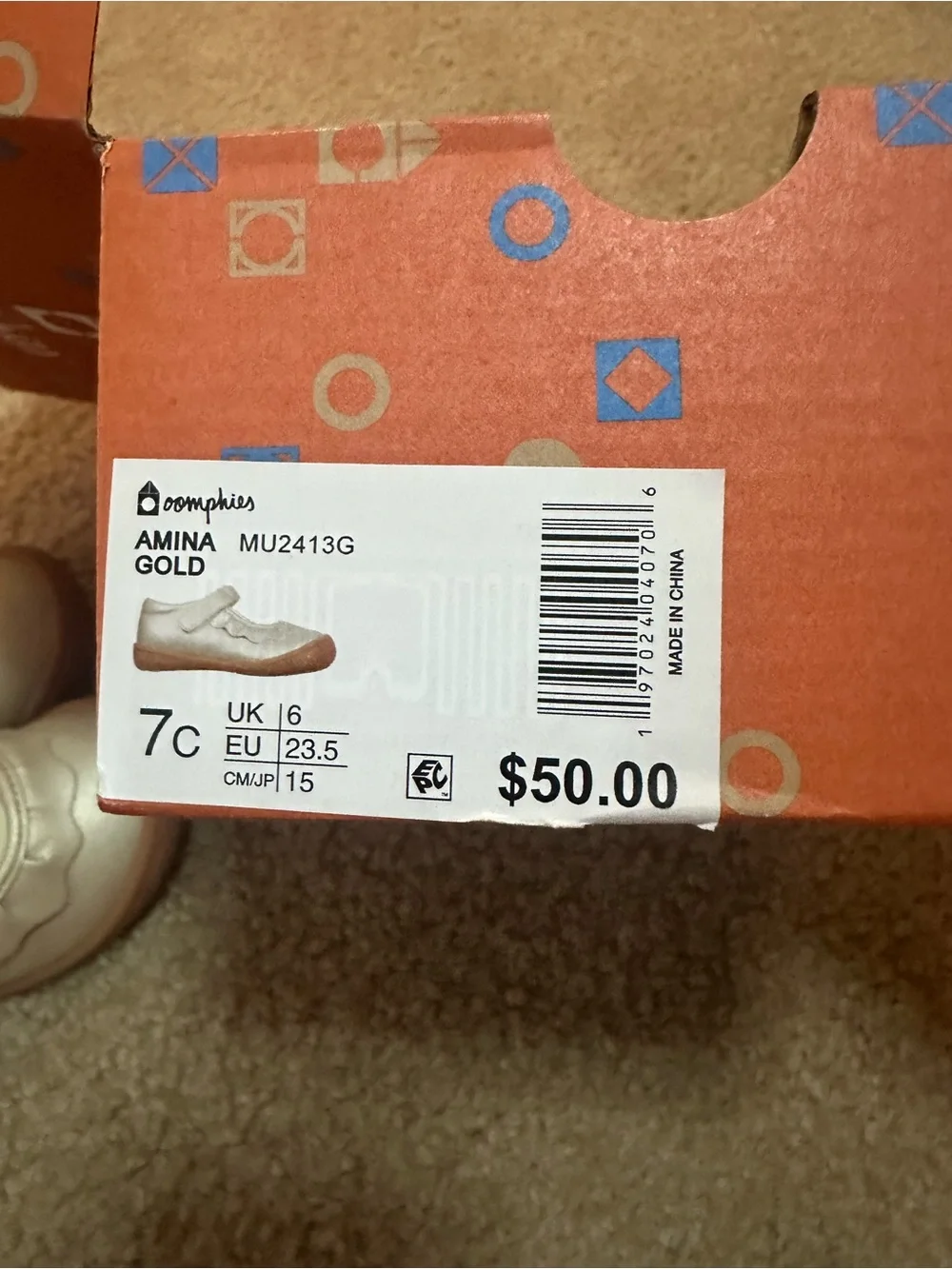 OOMPHIES Amina Gold Mary Jane Shoes Toddler Girl Size 7 EUC